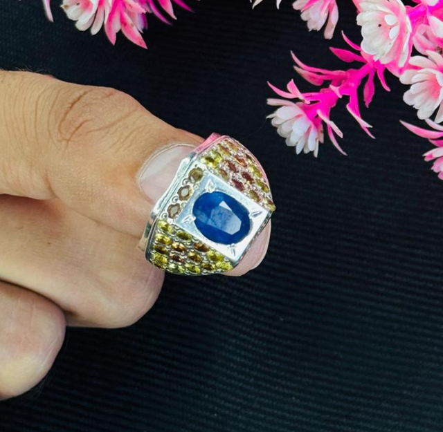 Blue Sapphire Ring (Sri Lankan Neelam)